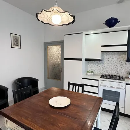 Casa Giovanni アパート *